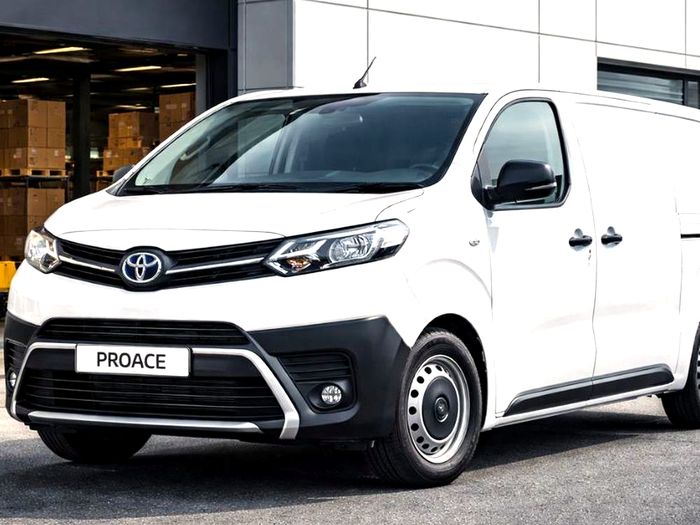 Toyota Proace City